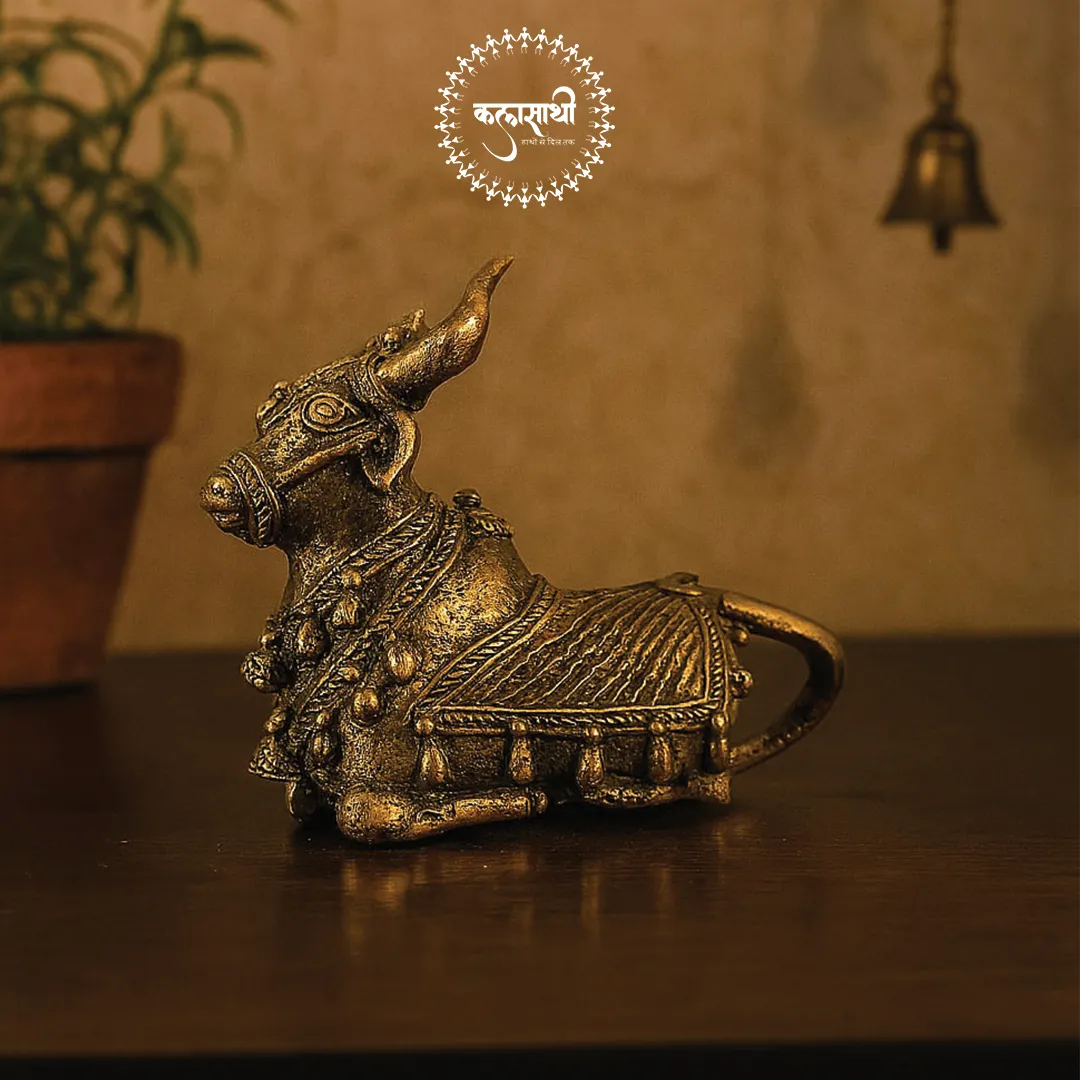 Sitting Nandi